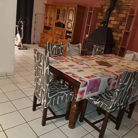 Agreable Maison Familiale * La Louptiere-Thenard